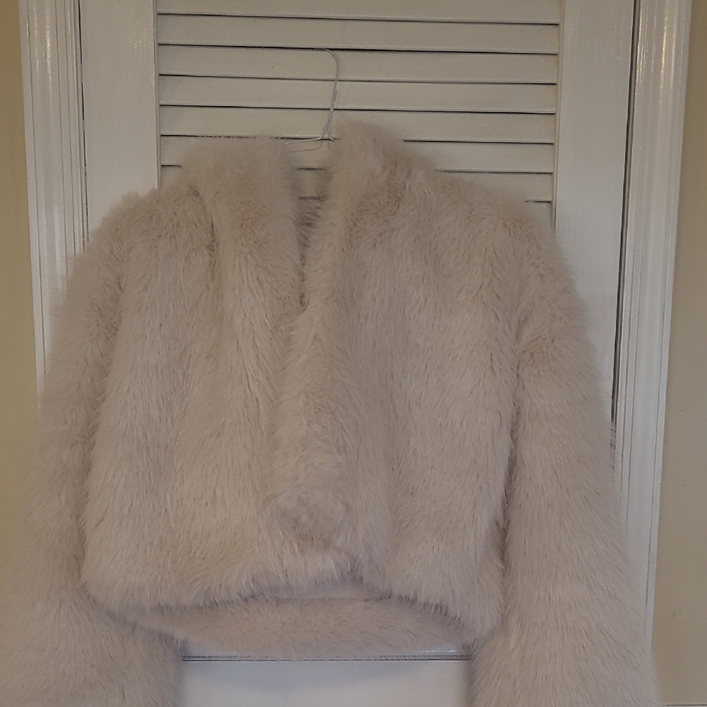 Women's Cream Faux Fur Hoodie Jacket.. Size Small.. - Picture 2 of 5